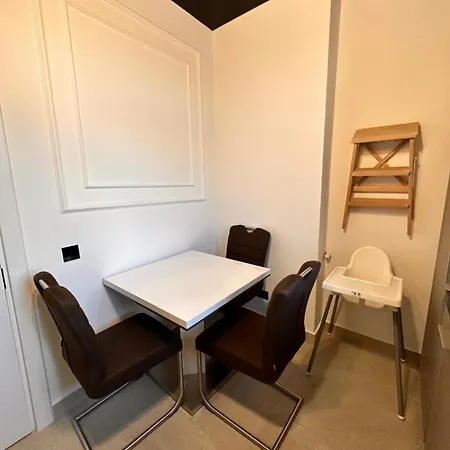 Brancoveanu Gardens Lux 2bd Apartamento *