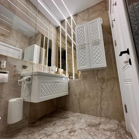Brancoveanu Gardens Lux 2bd * ブカレスト