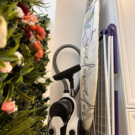 アパート Brancoveanu Gardens Lux 2bd ブカレスト